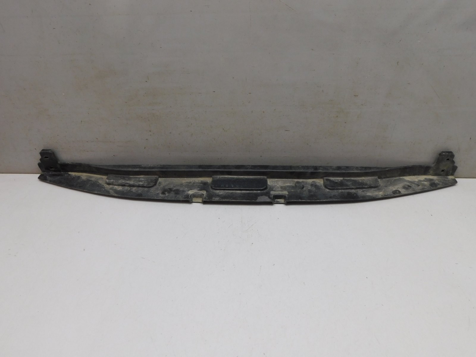 Усилитель переднего бампера Kia Sorento 2009>