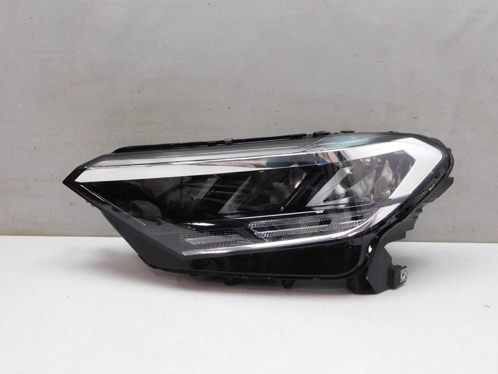 Фара левая Volkswagen Polo (RUS) 2020>