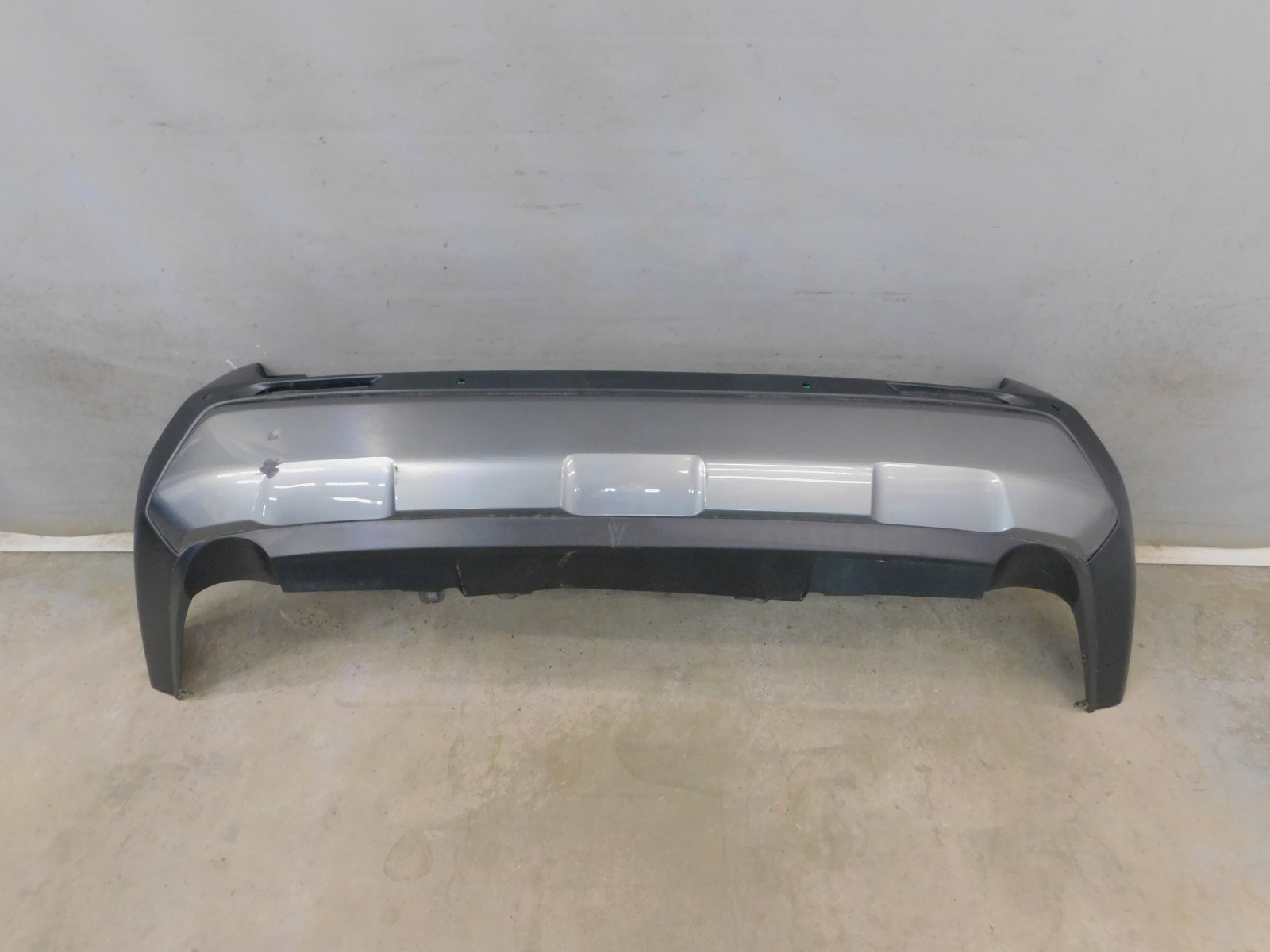 Бампер задний Toyota RAV 4 2019>