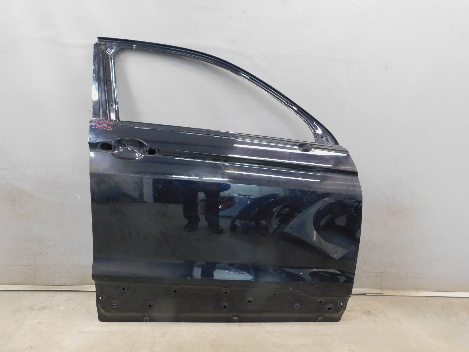 Дверь передняя правая Volkswagen Tiguan 2017>