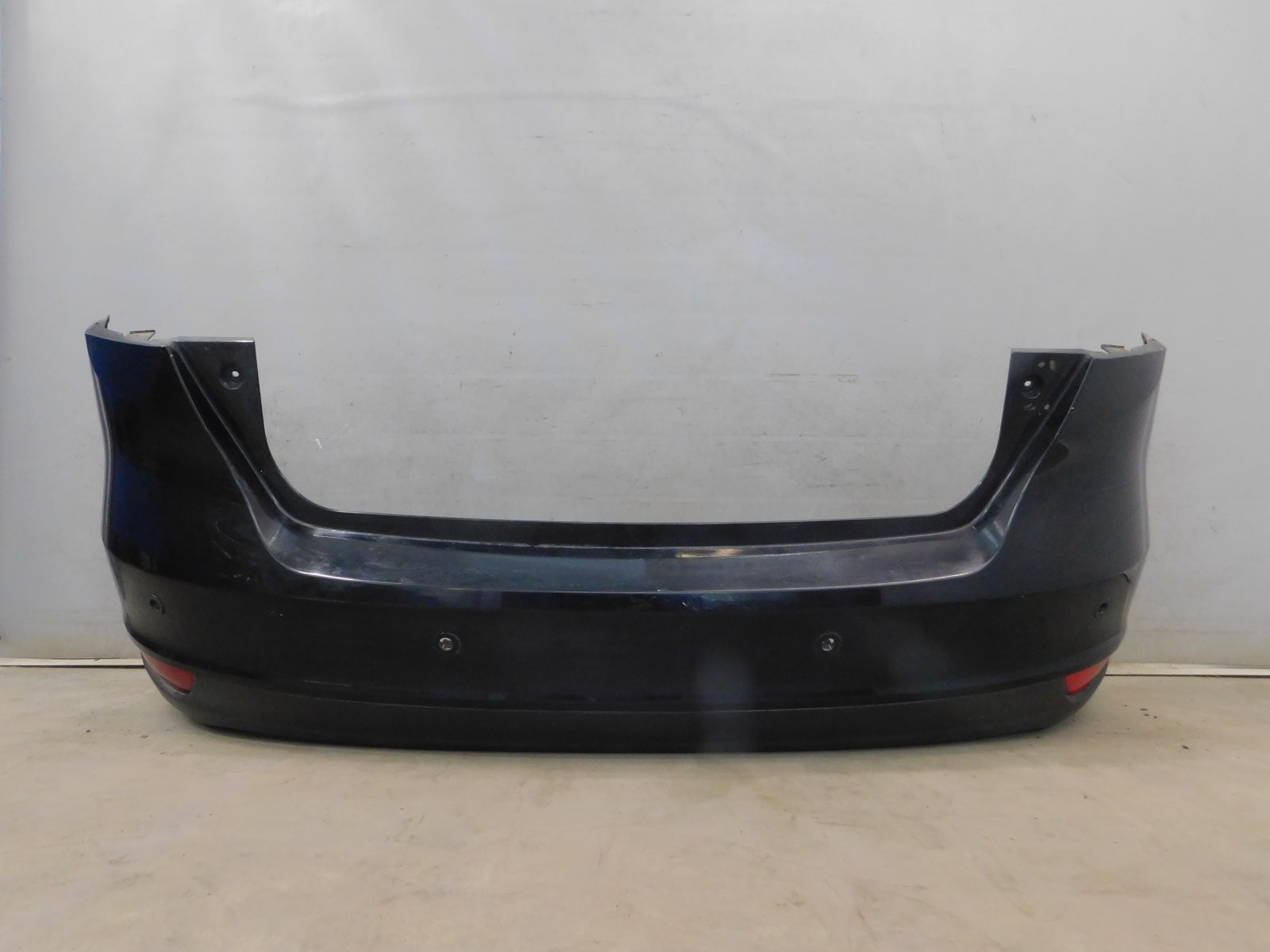 Бампер задний Ford Focus III 2011>