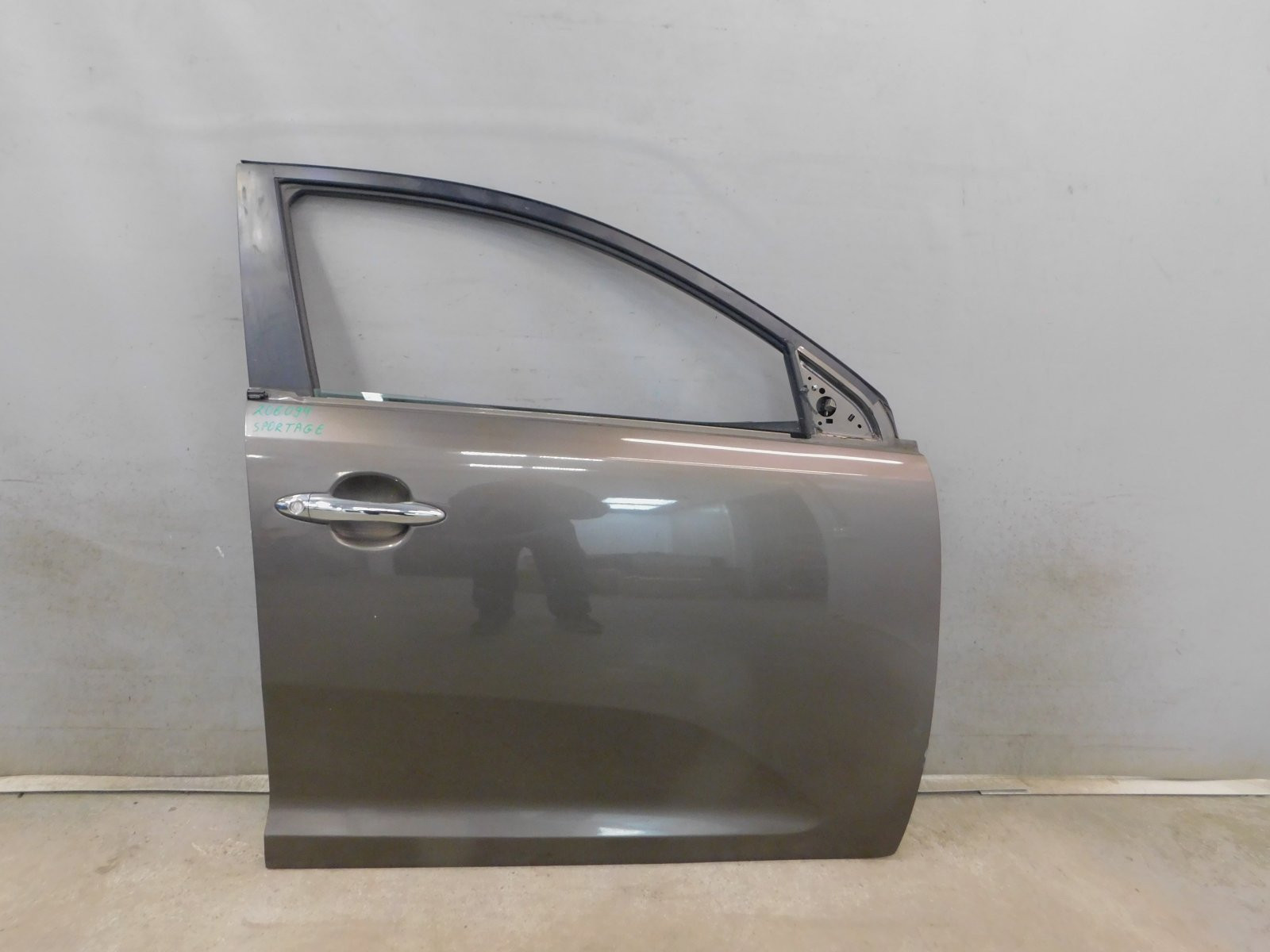Дверь передняя правая Kia Sportage 2010-2015