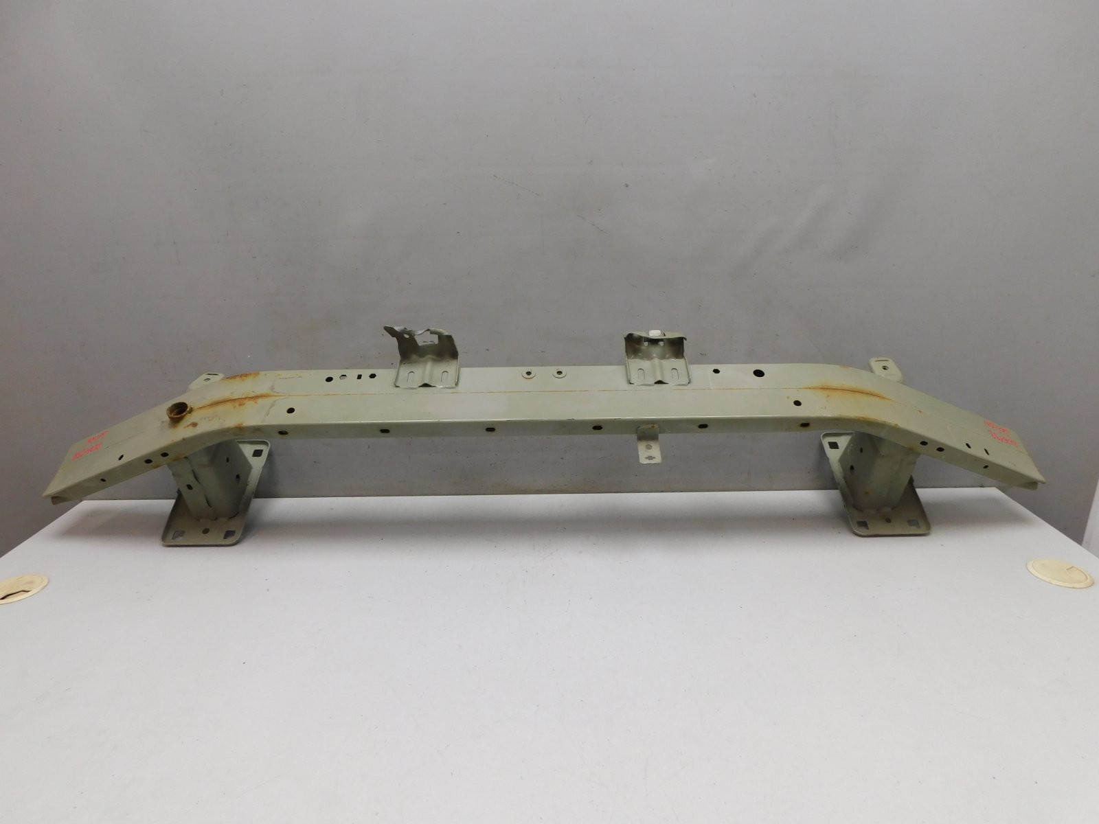 Усилитель переднего бампера Haval Jolion 2021>