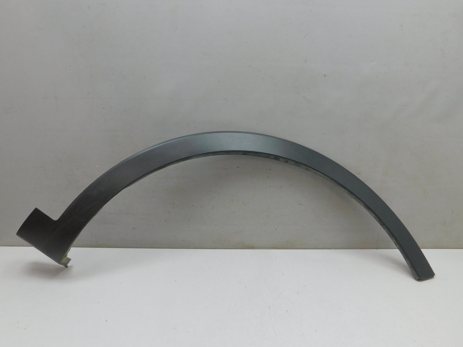 Накладка крыла переднего правого Kia Sorento IV 2020>