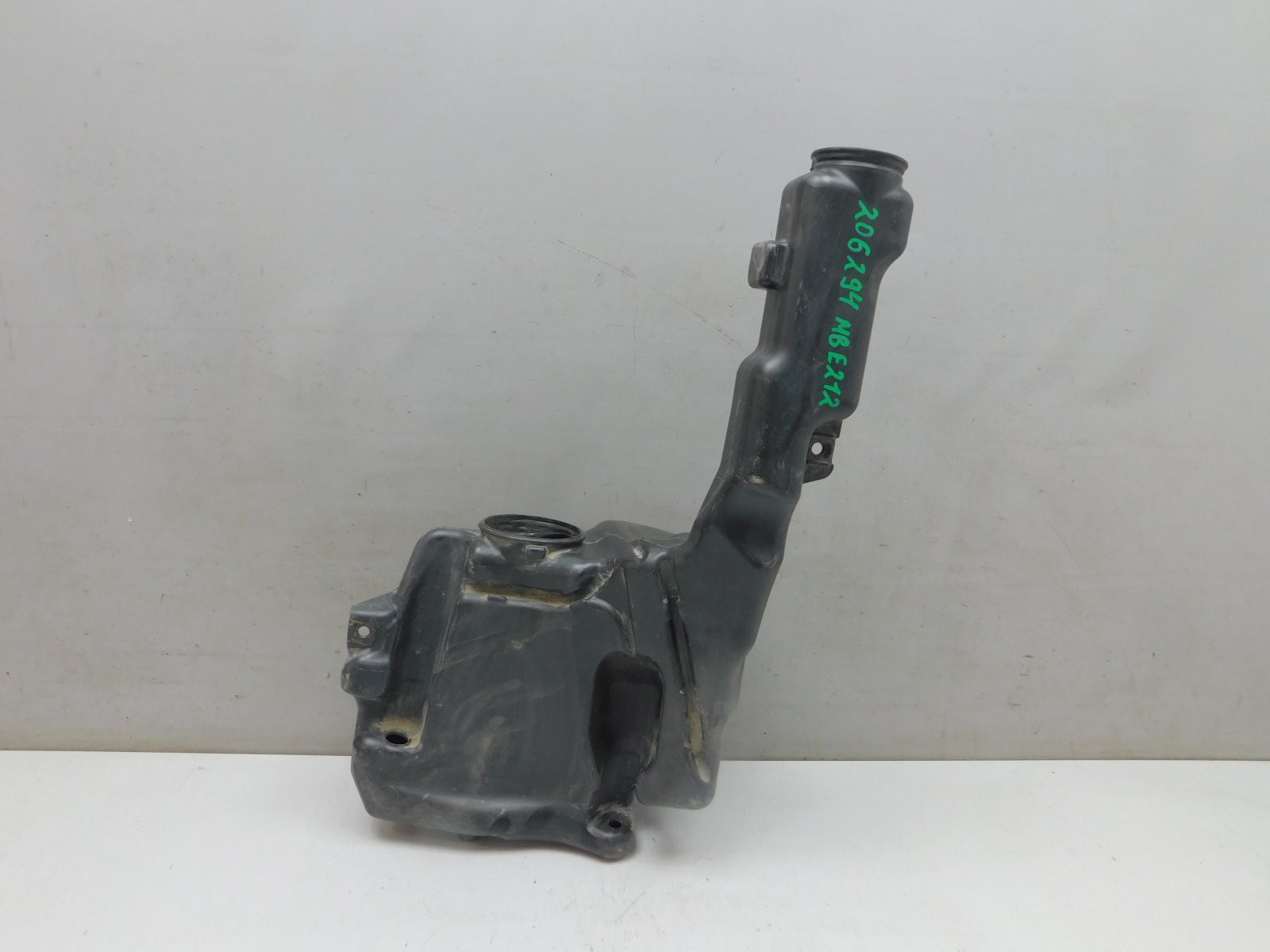 Бачок омывателя лобового стекла Mercedes-Benz E-Klasse W212 2009>