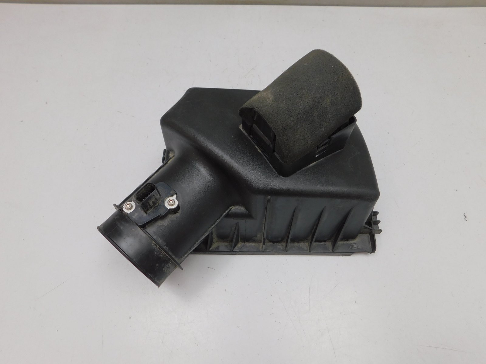 Корпус воздушного фильтра Ford Transit 2014>