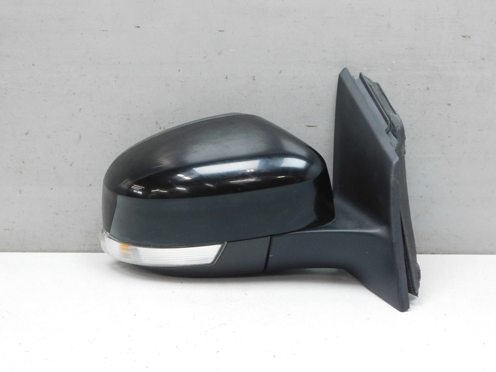 Зеркало правое электрическое Ford Focus III 2011>