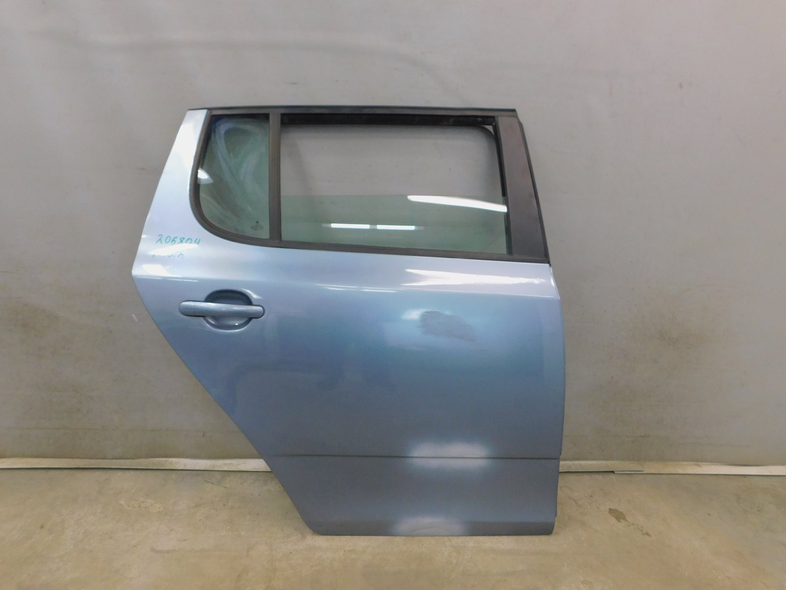Дверь задняя правая Skoda Fabia 2007-2015