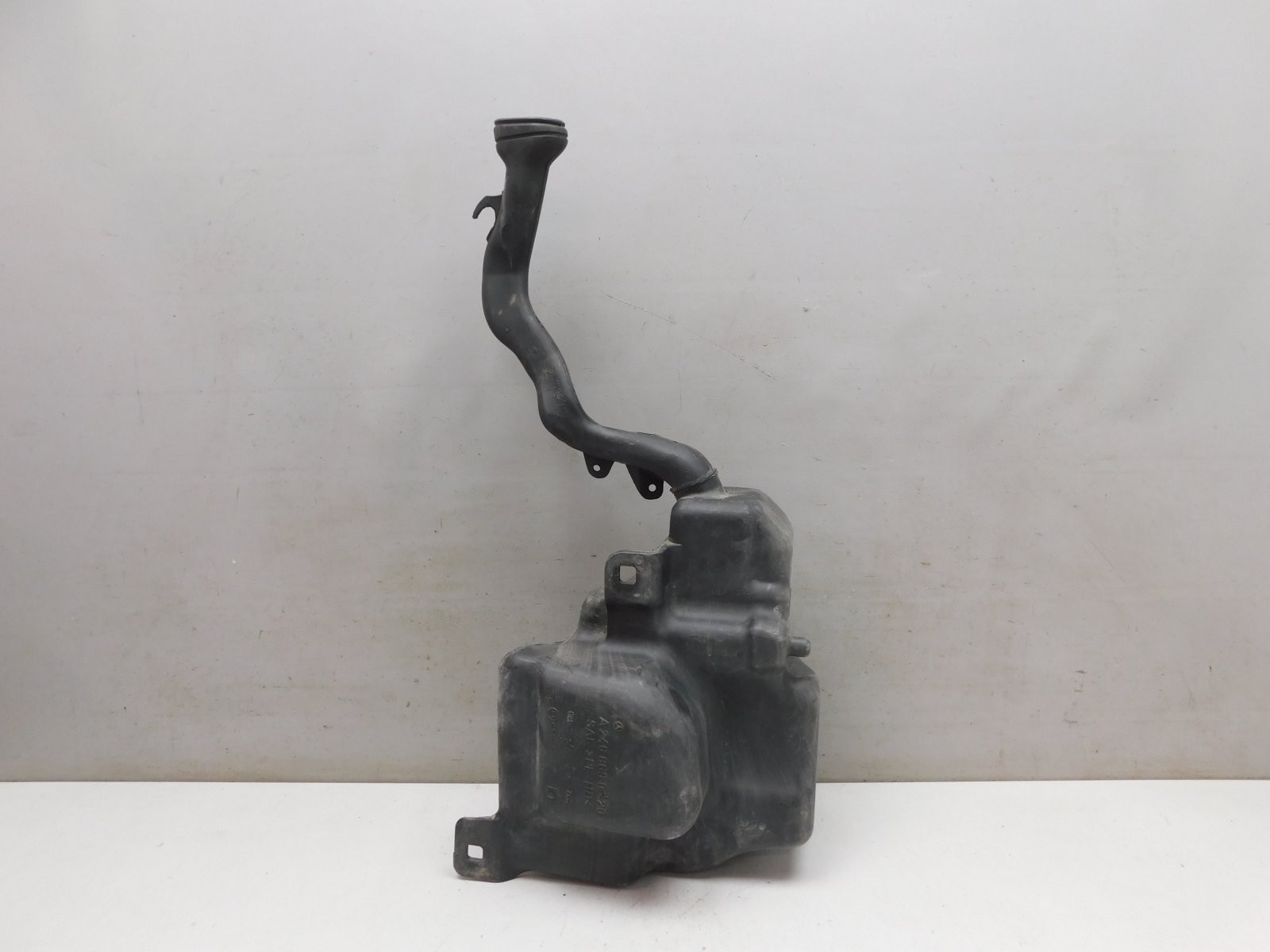 Бачок омывателя лобового стекла Mercedes-Benz B-klasse W246 2012-2018