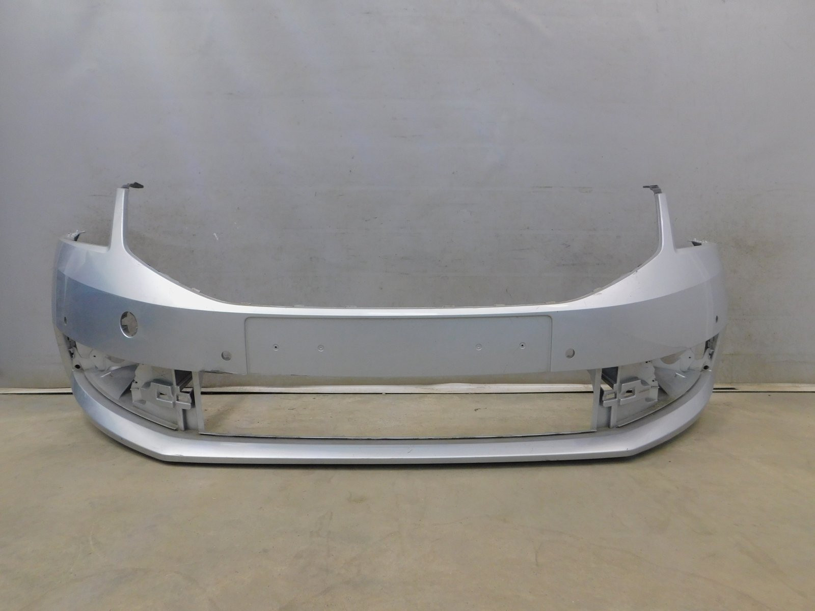 Бампер передний Skoda Octavia III (A7) 2013-2020