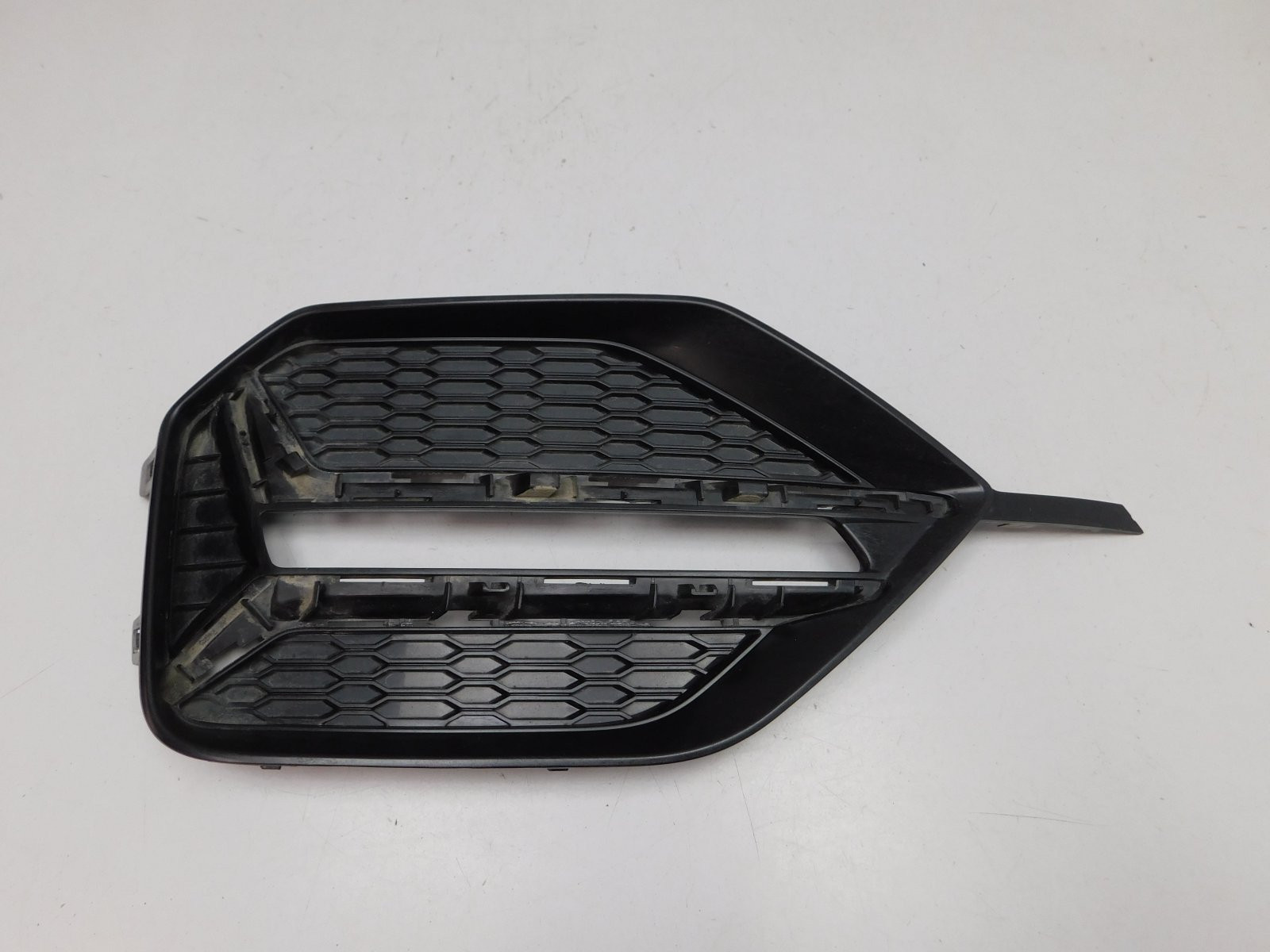 Решетка в бампер левая Omoda S5 2022>