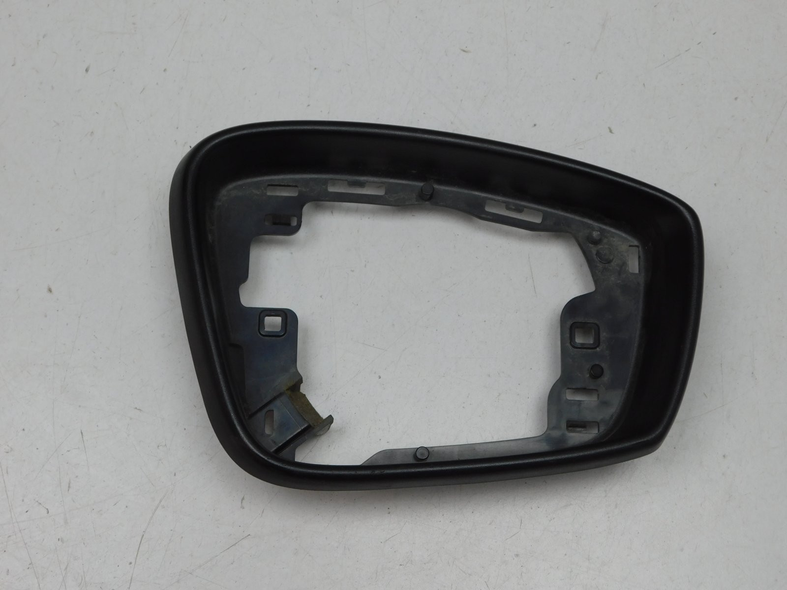 Накладка зеркала правого Skoda Rapid 2013-2020