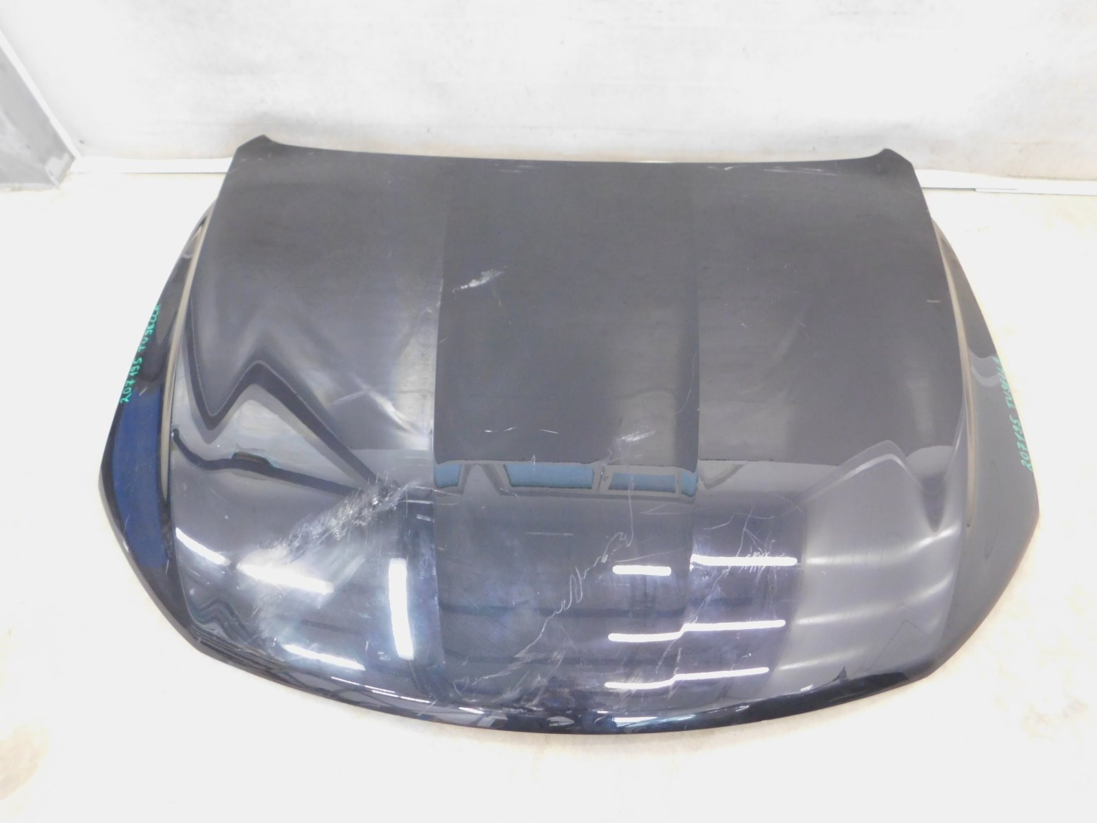 Капот Geely Tugella 2020>