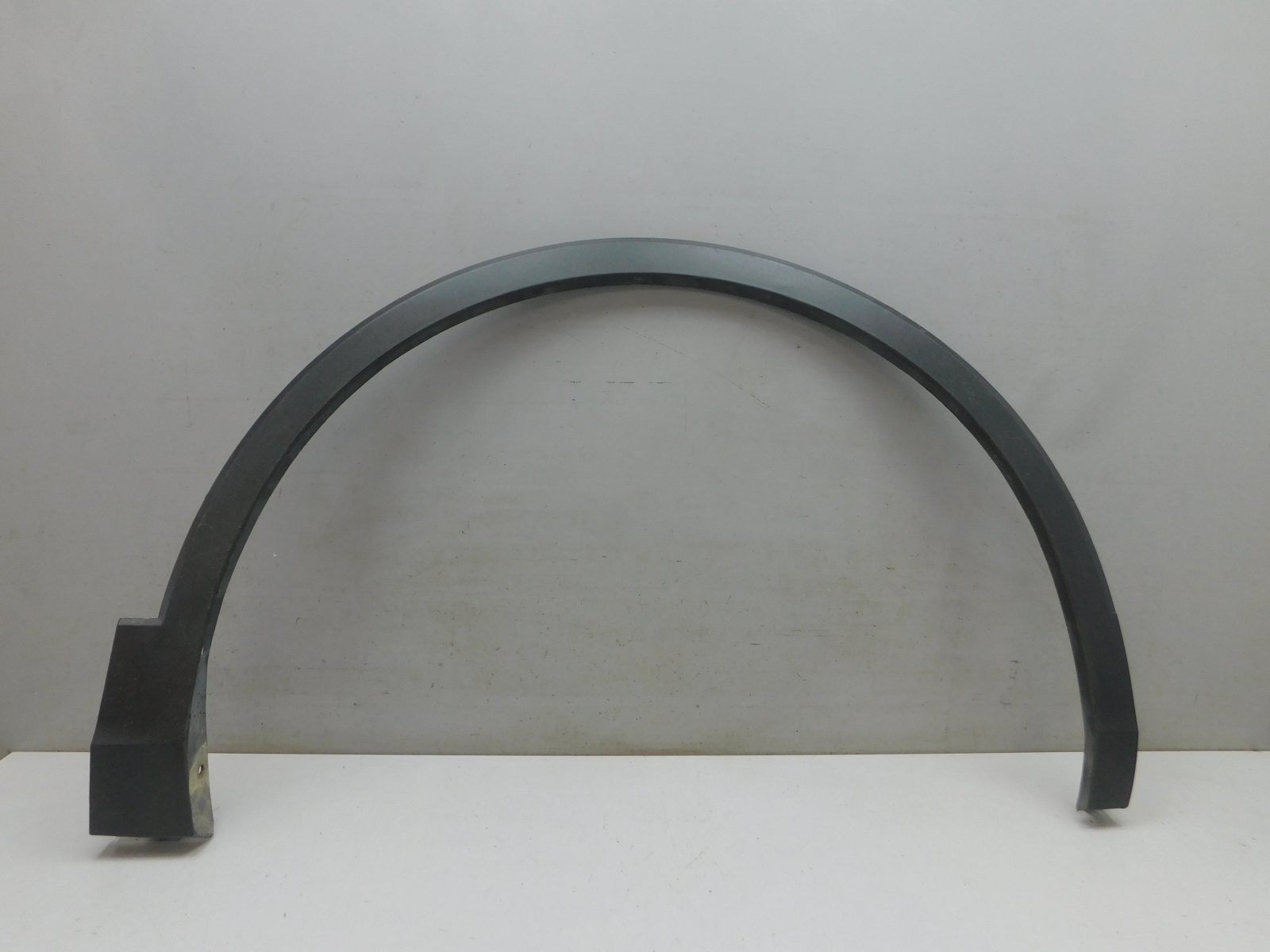 Накладка крыла переднего правого Volkswagen Tiguan 2017>