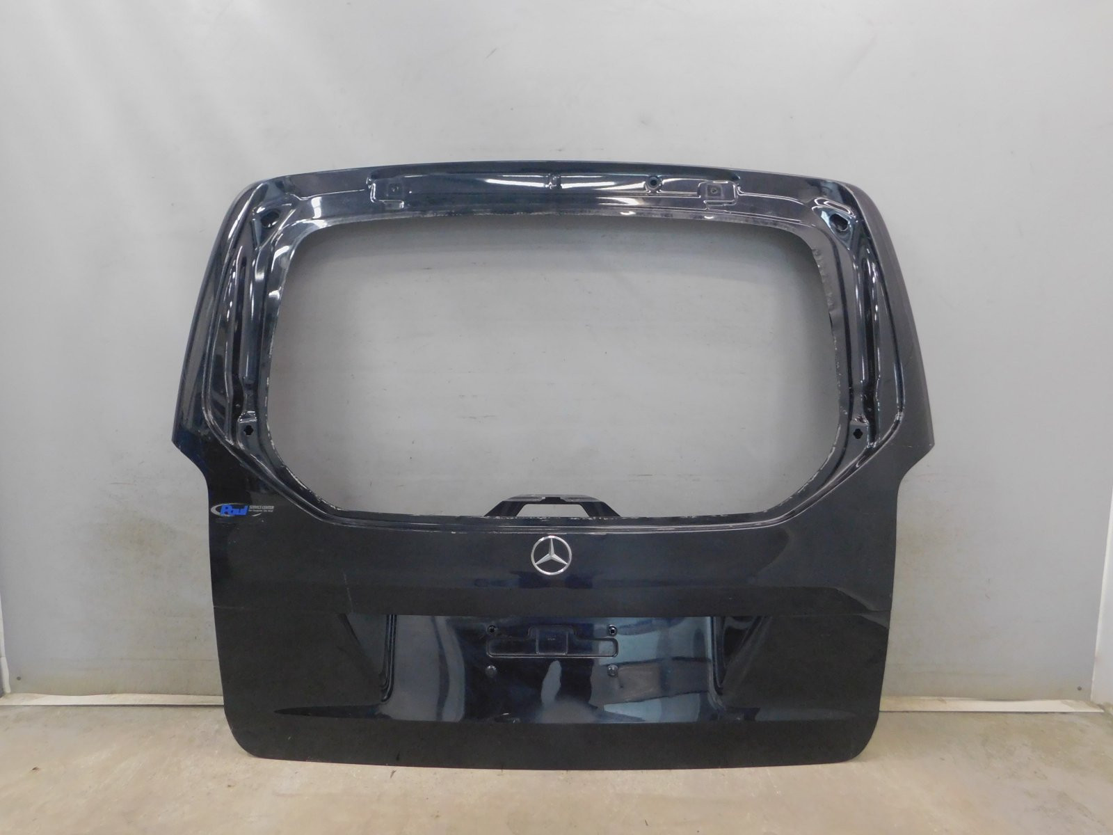 Дверь багажника Mercedes-Benz V-Klasse W447 2014>