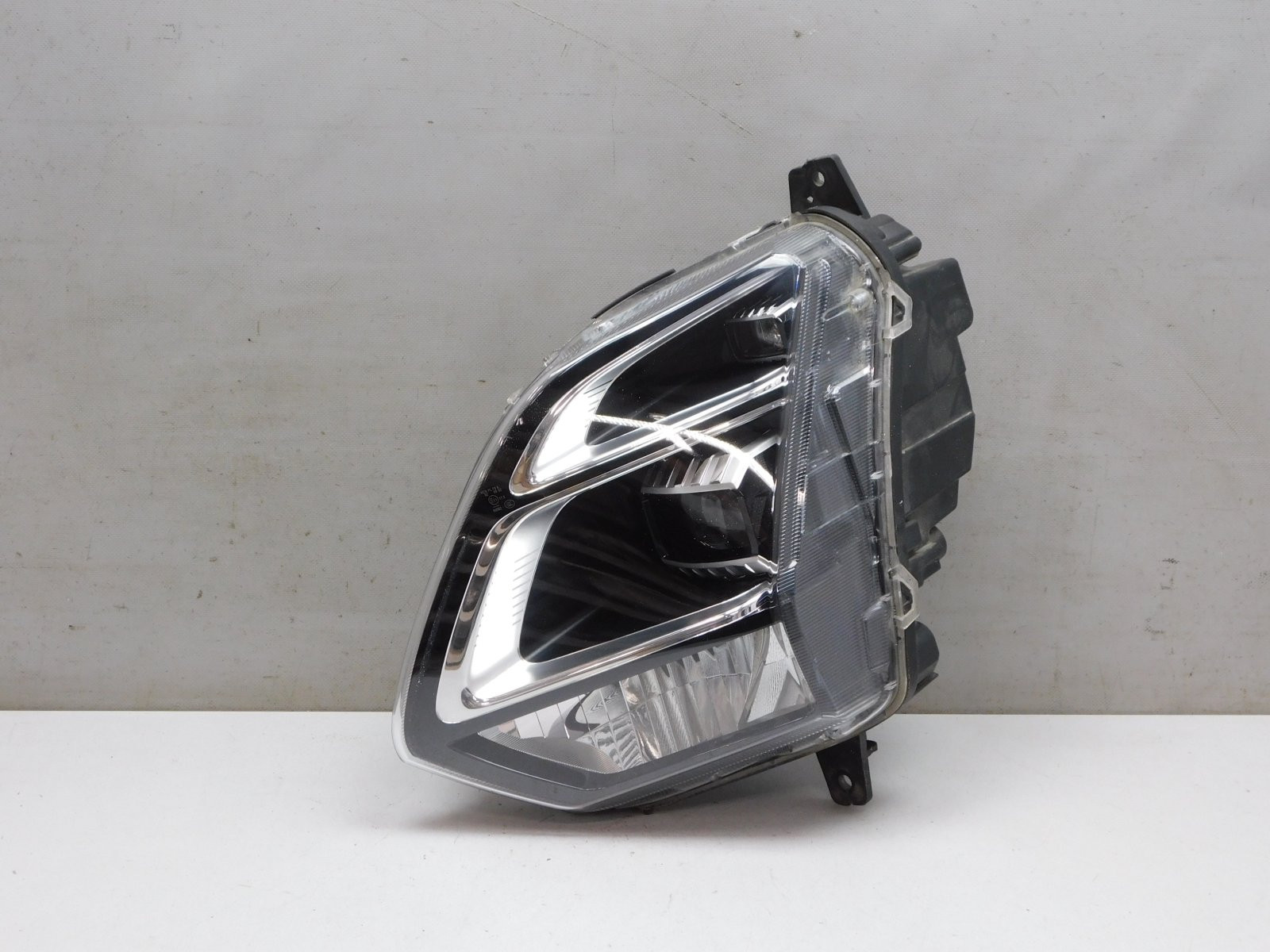 Фара левая Omoda C5 2022>