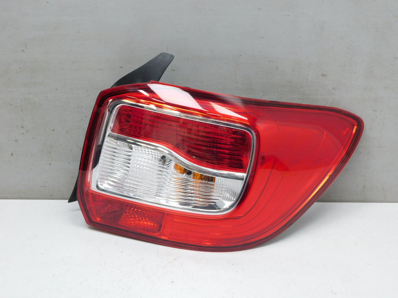 Фонарь задний правый Renault Logan II 2014>