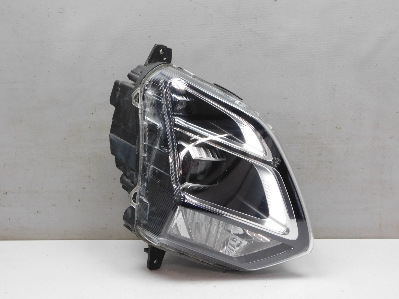 Фара правая Omoda C5 2022>