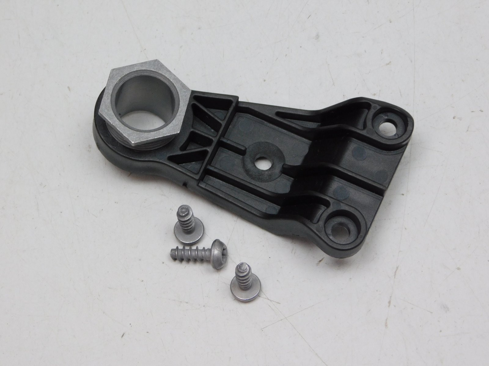 Крепеж фары Skoda Karoq 2017>