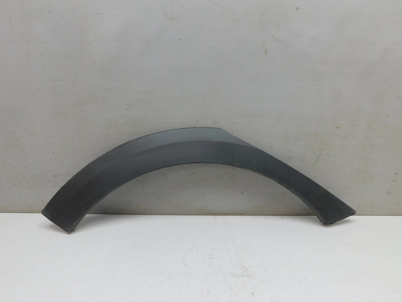 Накладка крыла заднего  правого Kia Rio 2017>