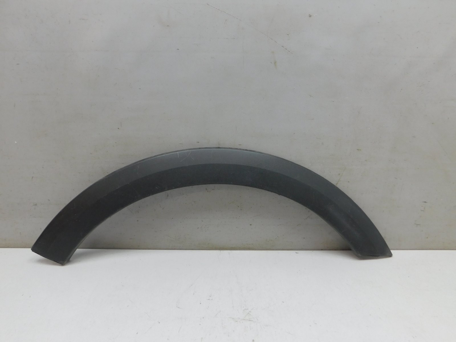 Накладка крыла переднего правого Kia Rio 2017>