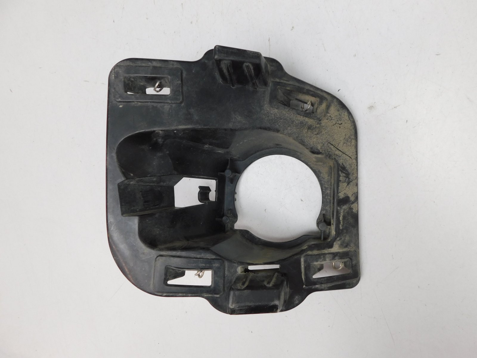 Кронштейн фары противотуманной л Renault Logan II 2014>