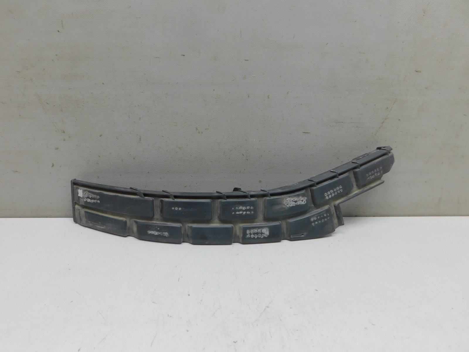 Кронштейн переднего бампера Haval F7 2019>