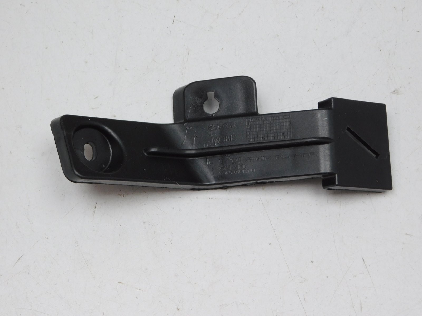 Кронштейн заднего бампера Kia Sportage 2010-2015