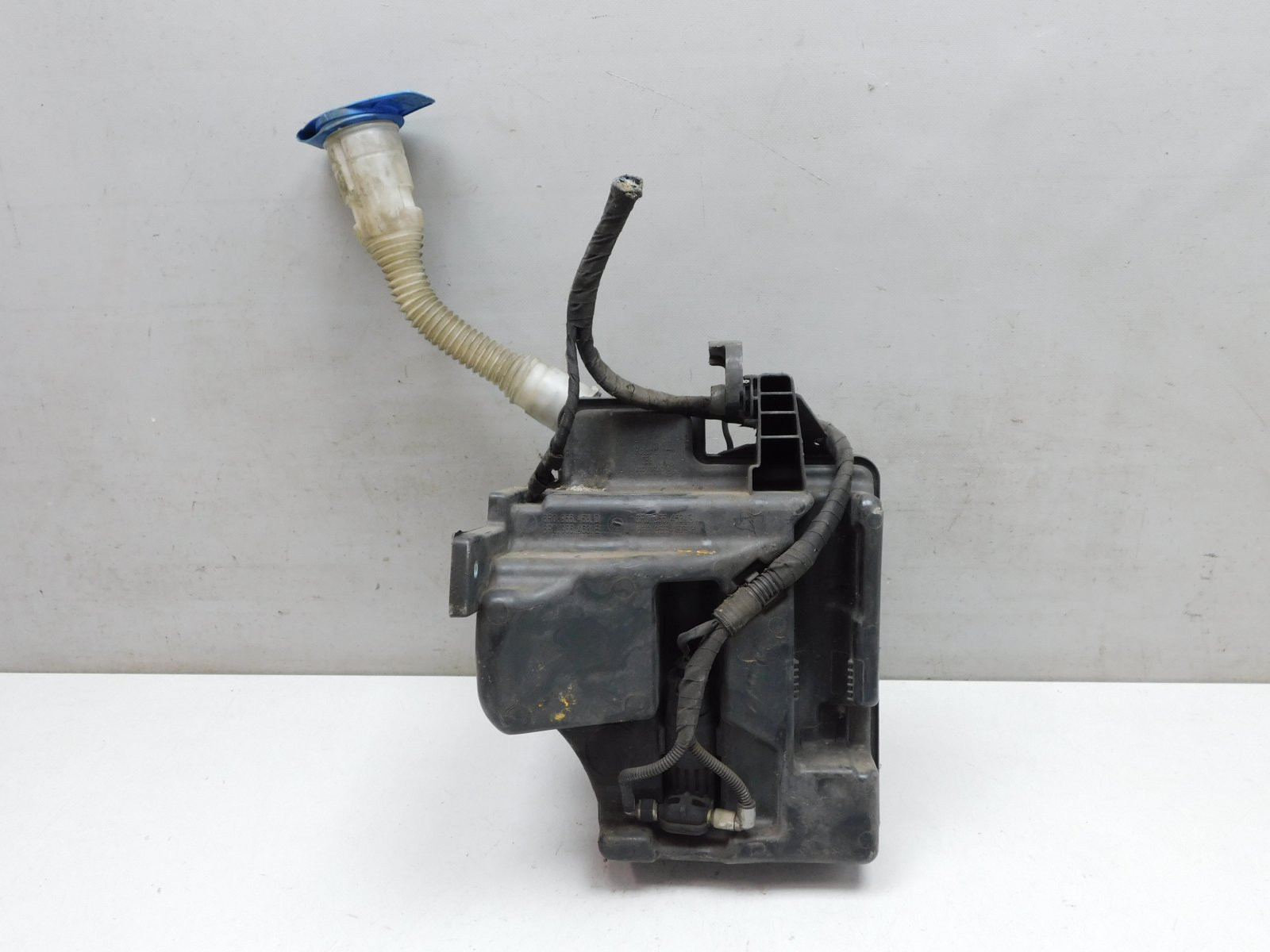 Бачок омывателя лобового стекла Skoda Fabia 2007-2015