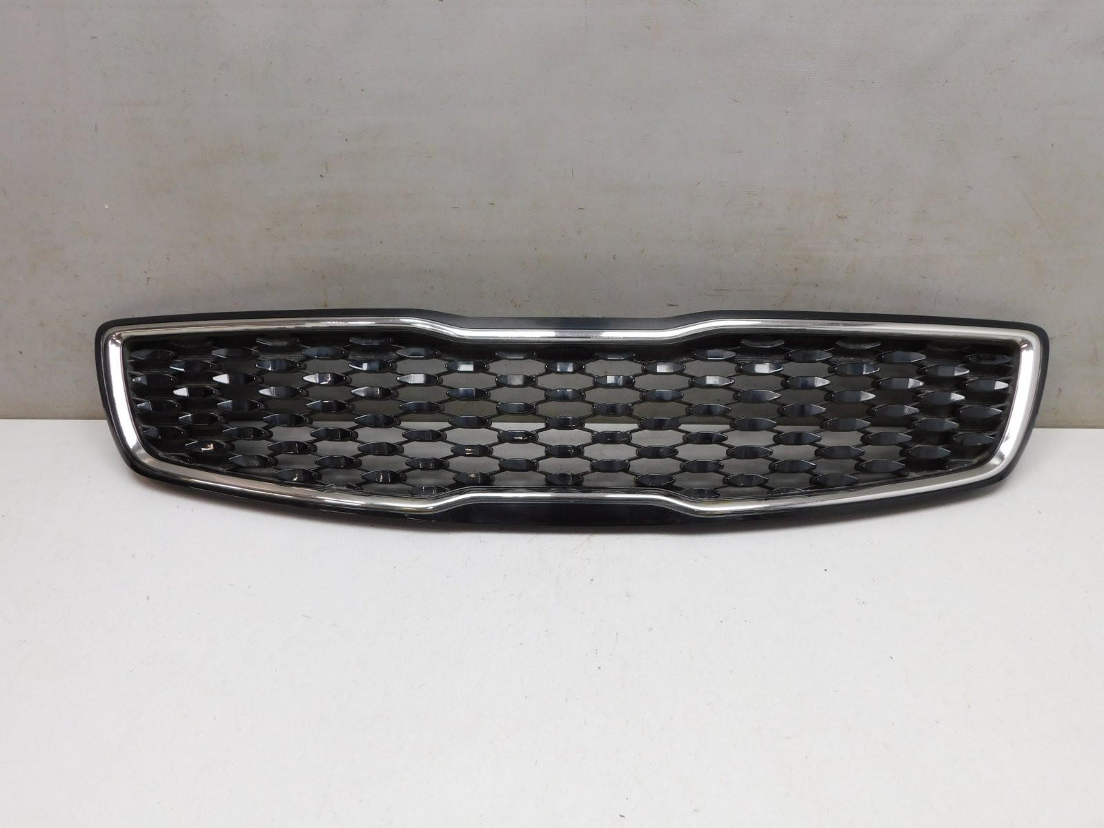 Решетка радиатора Kia Cerato 2013-2018