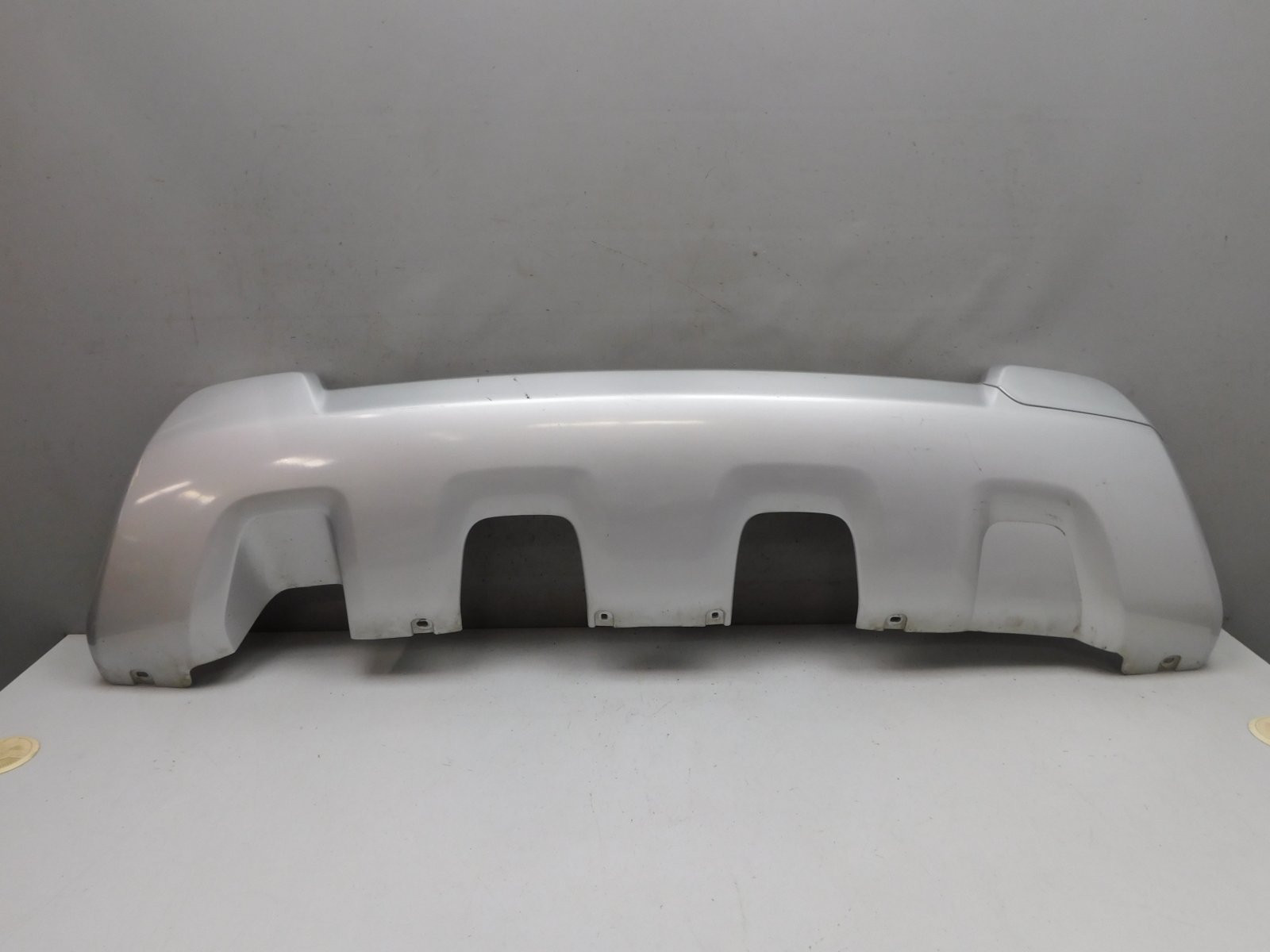 Накладка заднего бампера Renault Duster 2011>