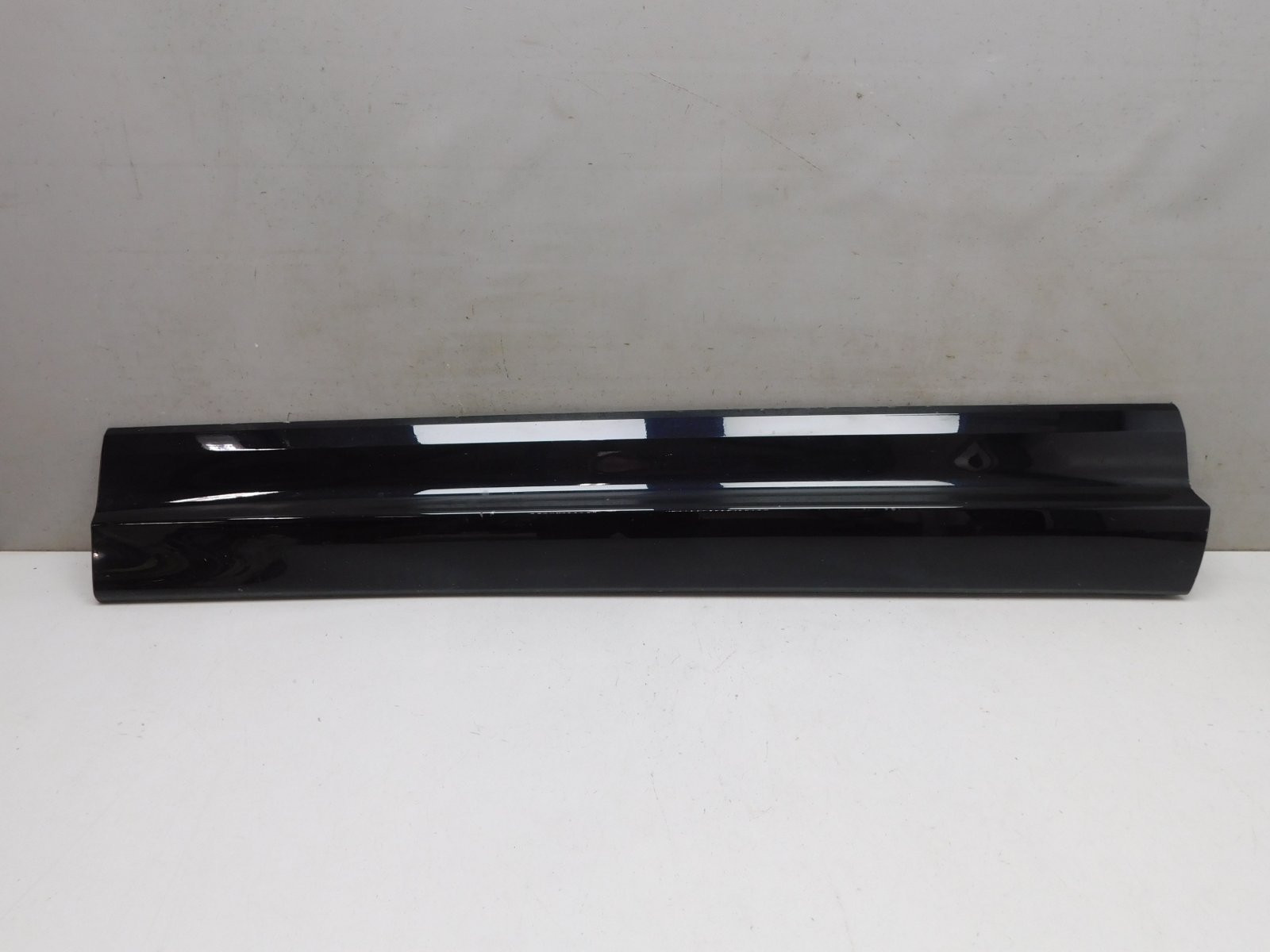 Накладка двери передней правой Audi Q8 2018>