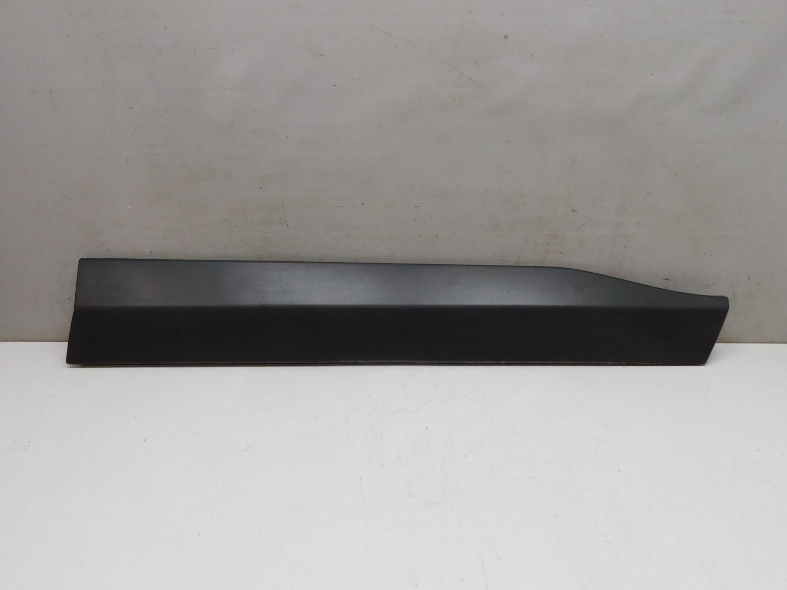 Накладка двери передней правой Toyota RAV 4 2019>