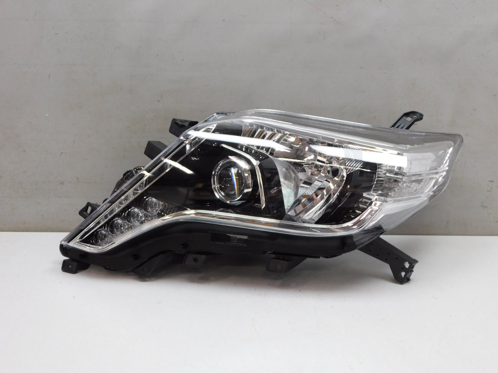 Фара левая Toyota Land Cruiser (150)/Prado 2009>