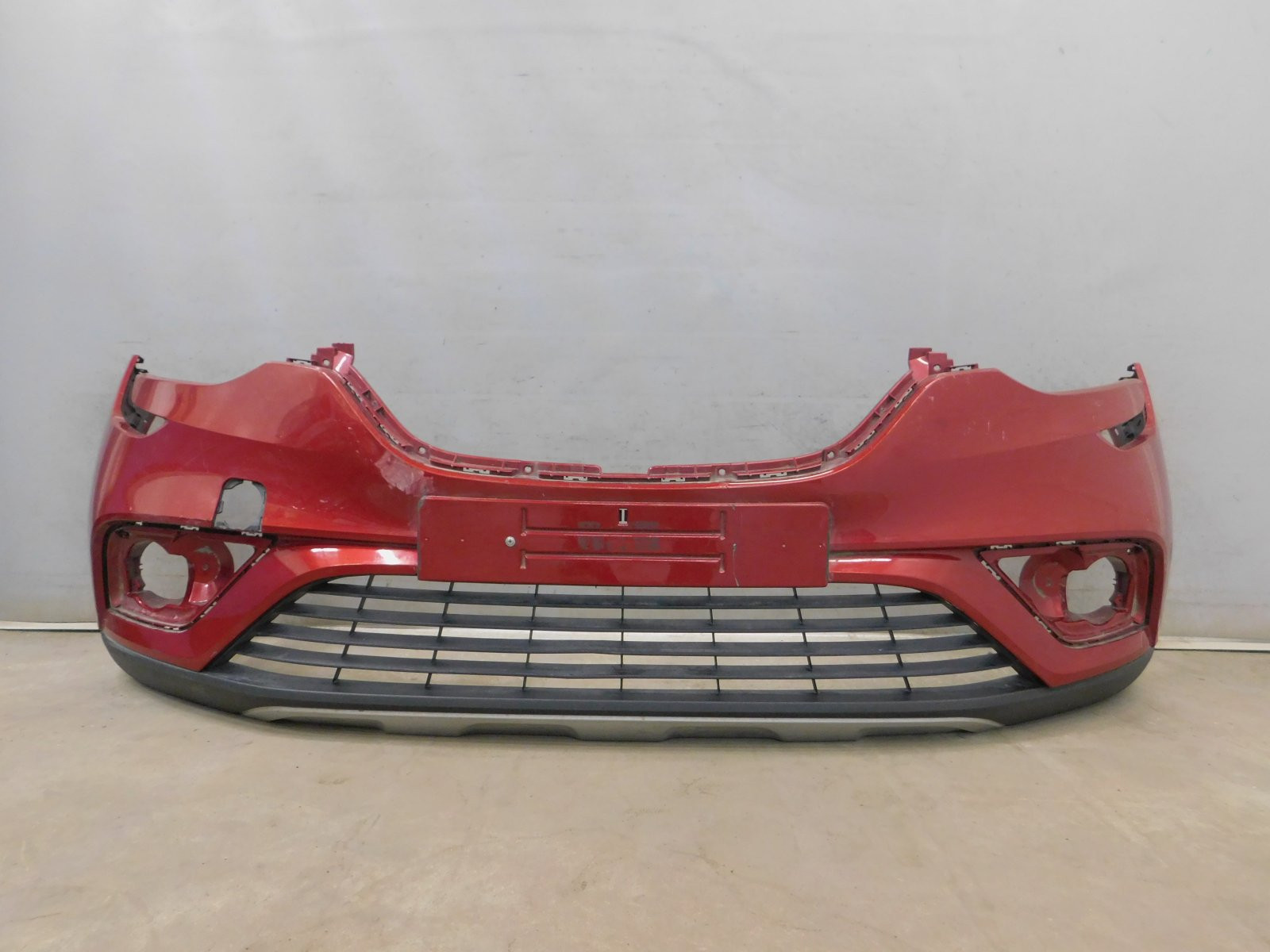 Бампер передний Renault Arkana 2019>