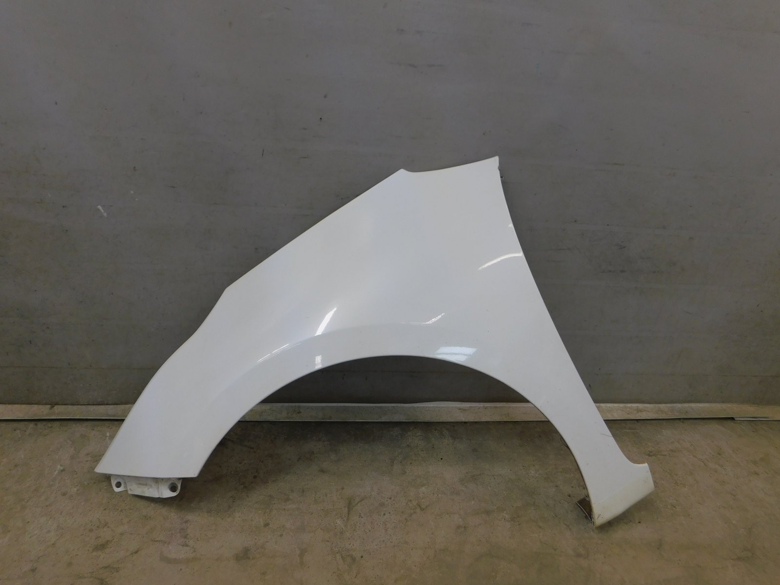 Крыло переднее левое Kia Ceed 2012-2018