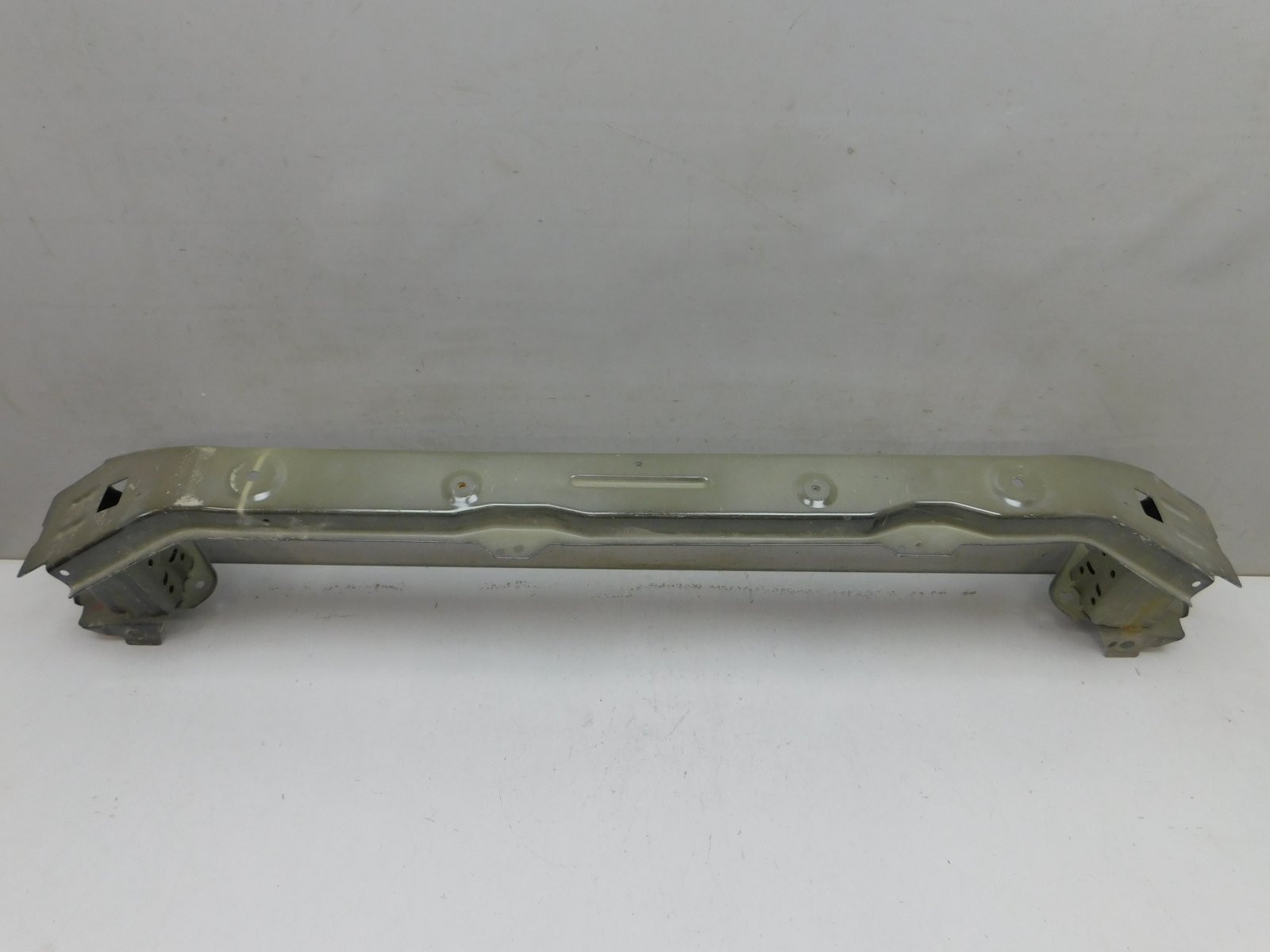 Усилитель переднего бампера Haval M6 2021>