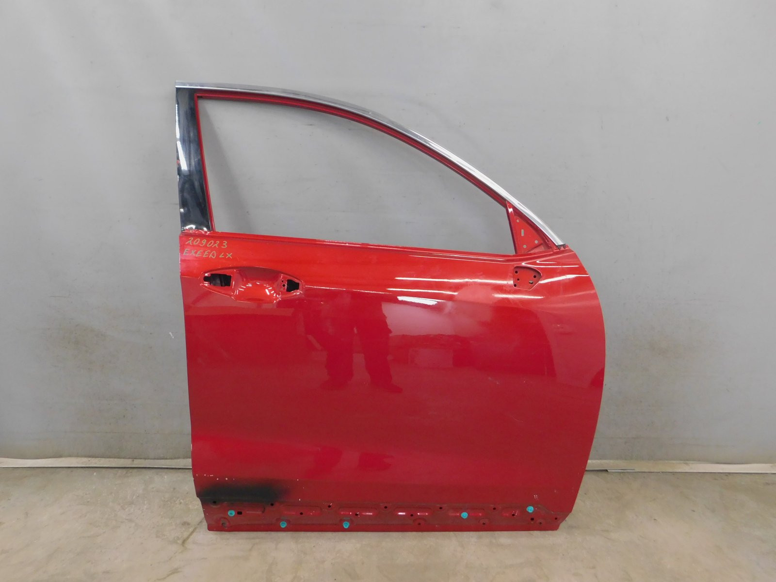 Дверь передняя правая Exeed LX 2019>