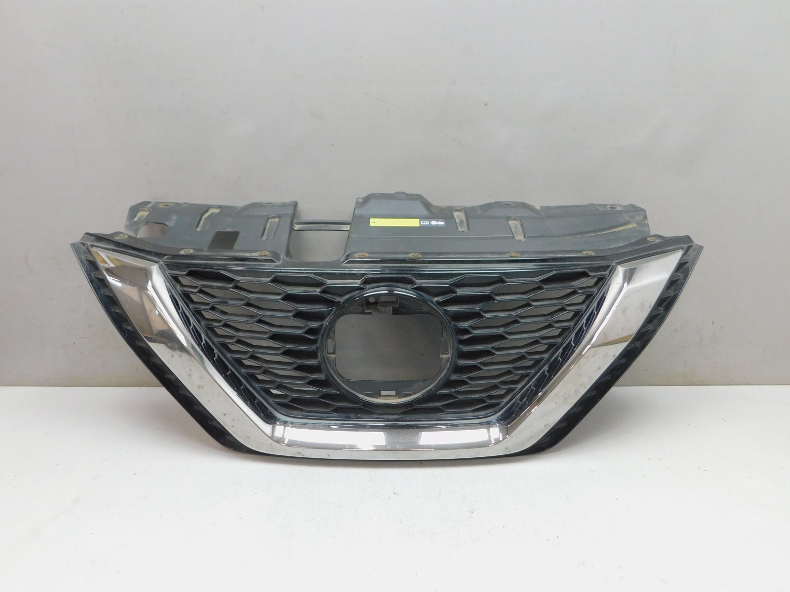 Решетка радиатора Nissan Qashqai (J11) 2014>