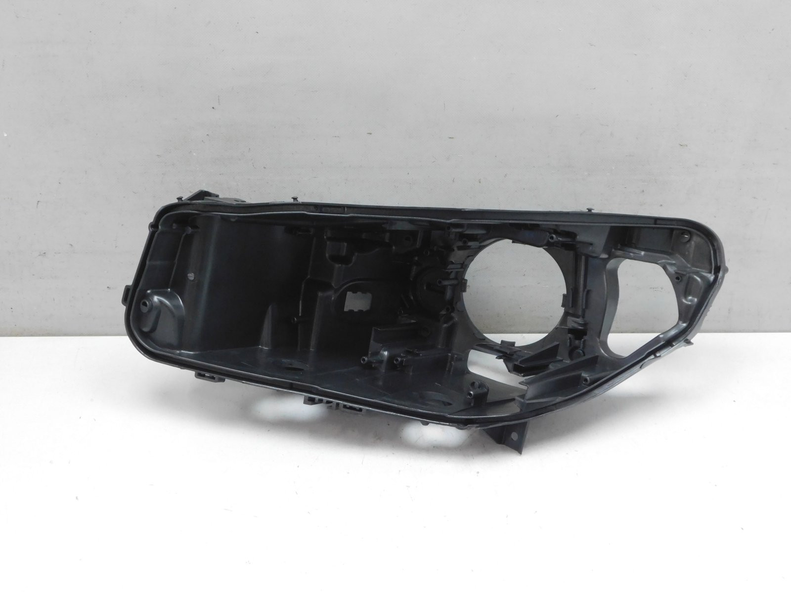 Корпус фары левой BMW GT F07 2008>