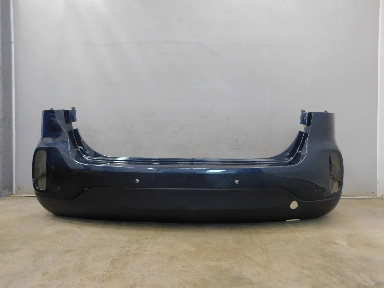 Бампер задний Kia Sorento 2009>