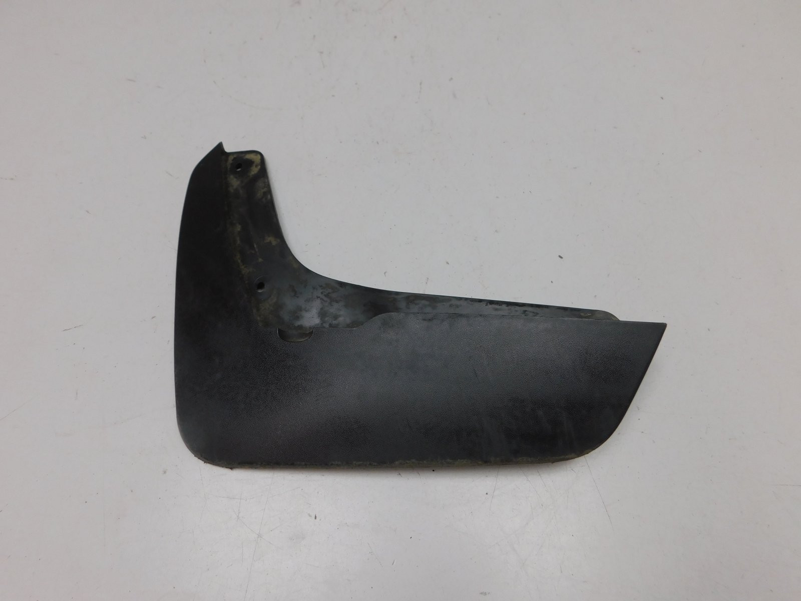 Брызговик задний левый Renault Arkana 2019>