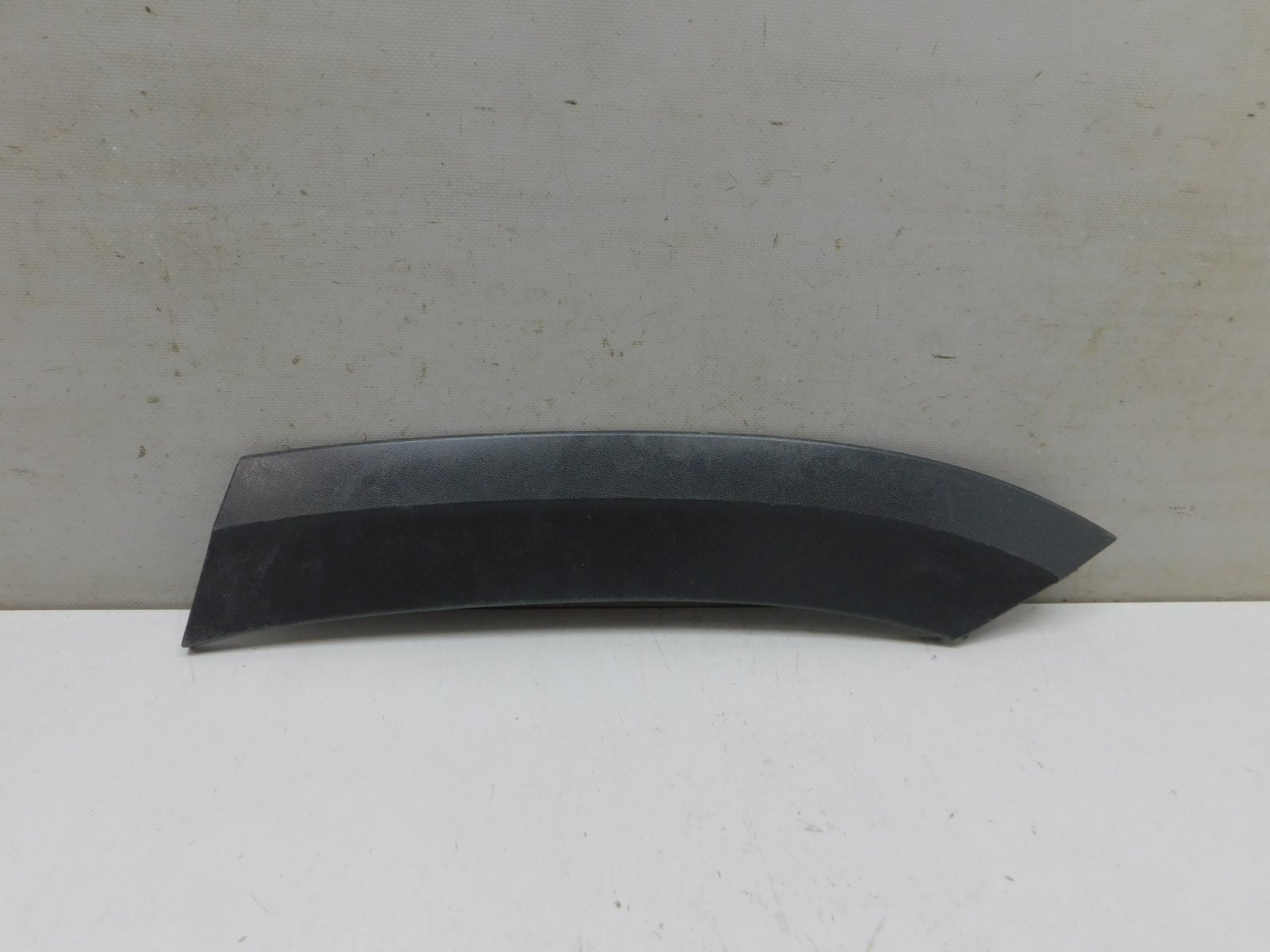 Накладка крыла заднего  левого Volkswagen Taos 2020>