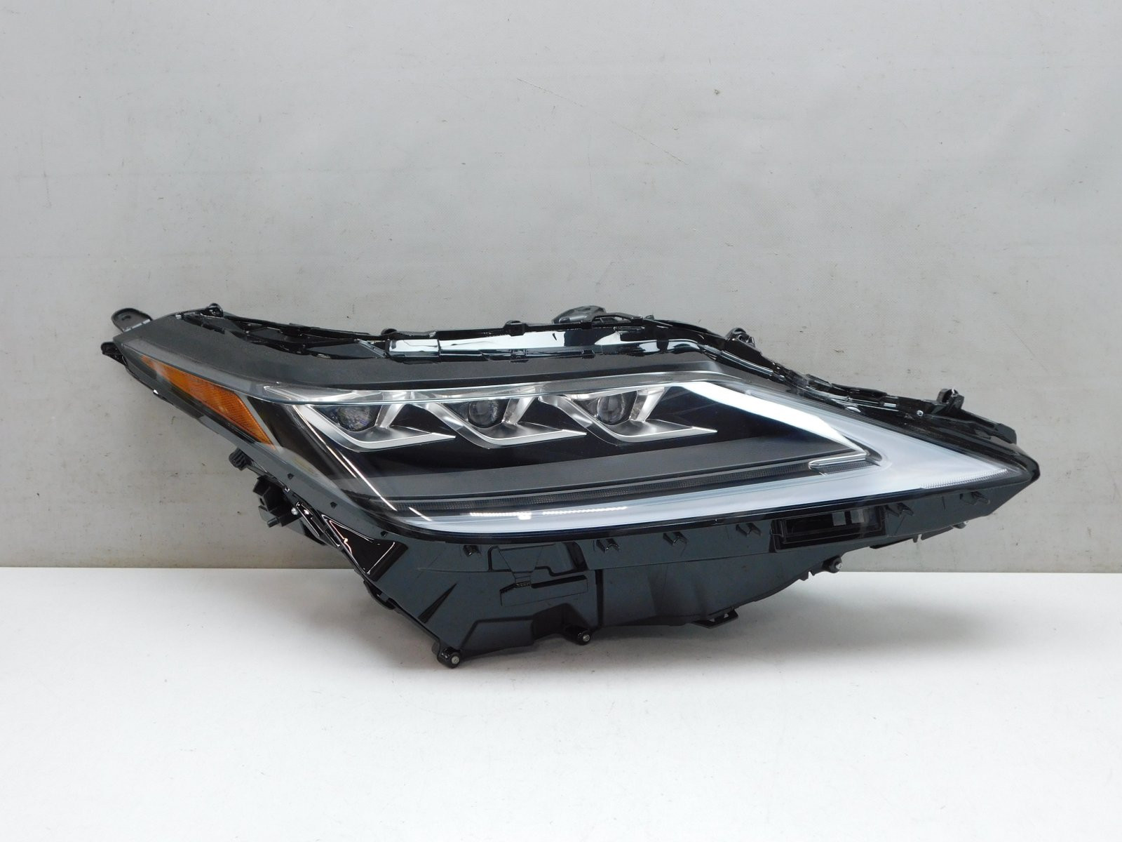 Фара правая Lexus RX IV 2015>