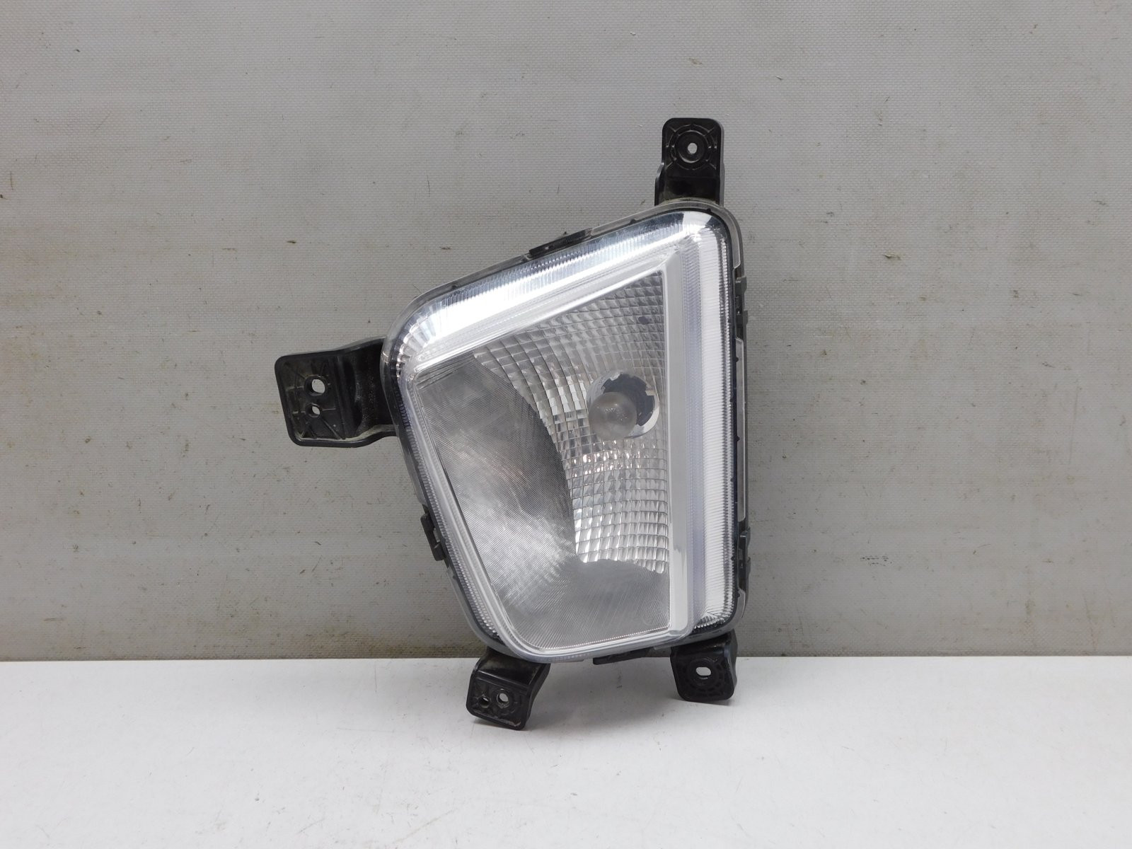 Фара противотуманная левая Hyundai Creta 2016>