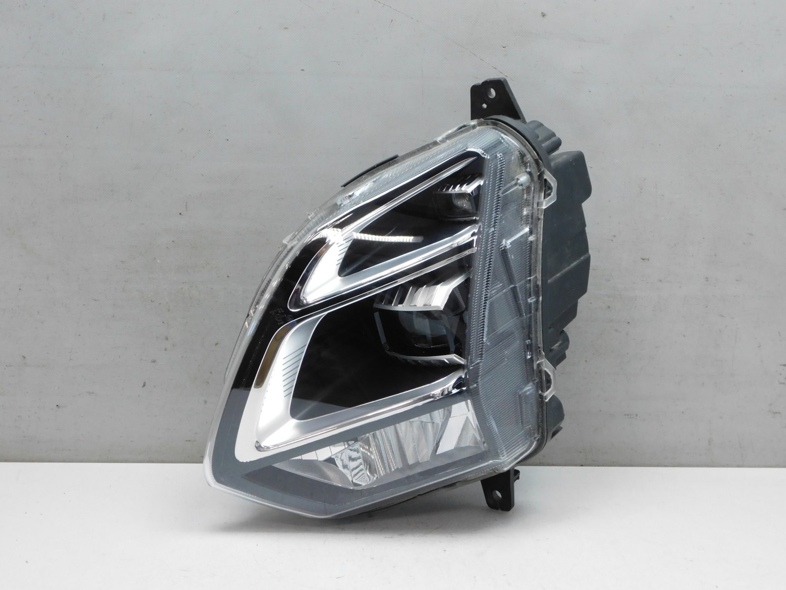 Фара левая Omoda C5 2022>