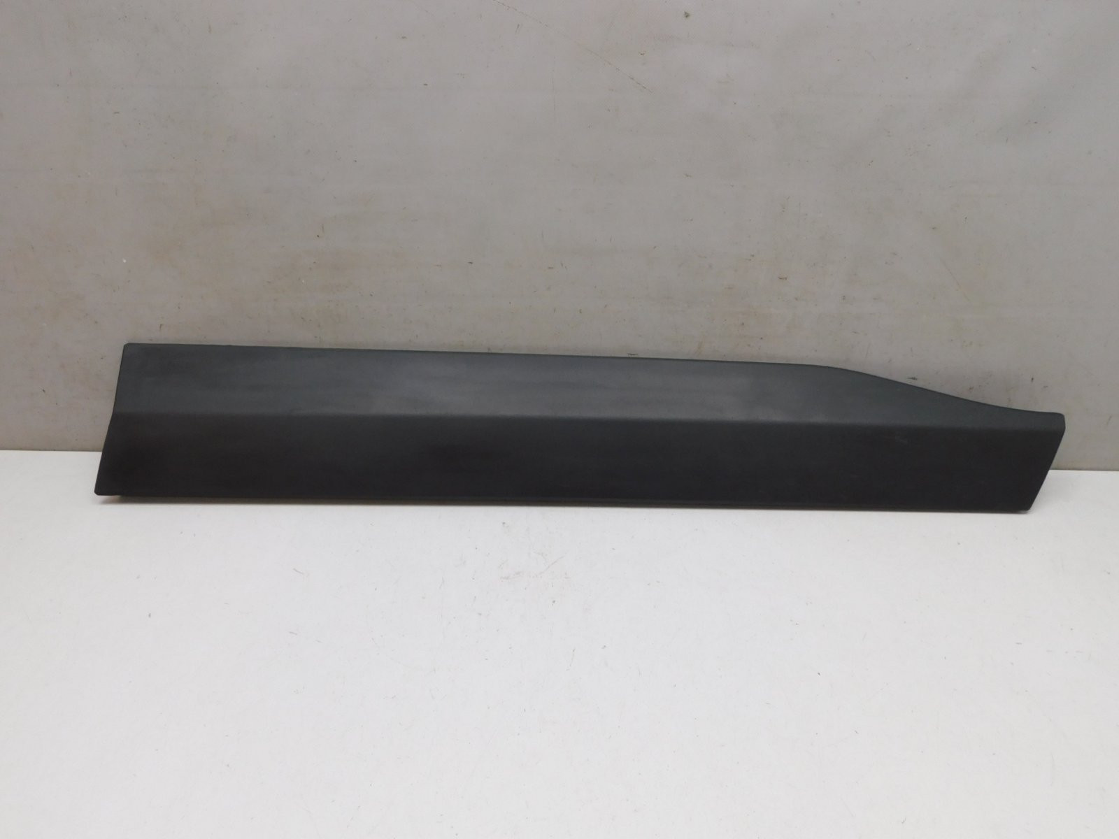 Накладка двери передней правой Toyota RAV 4 2019>