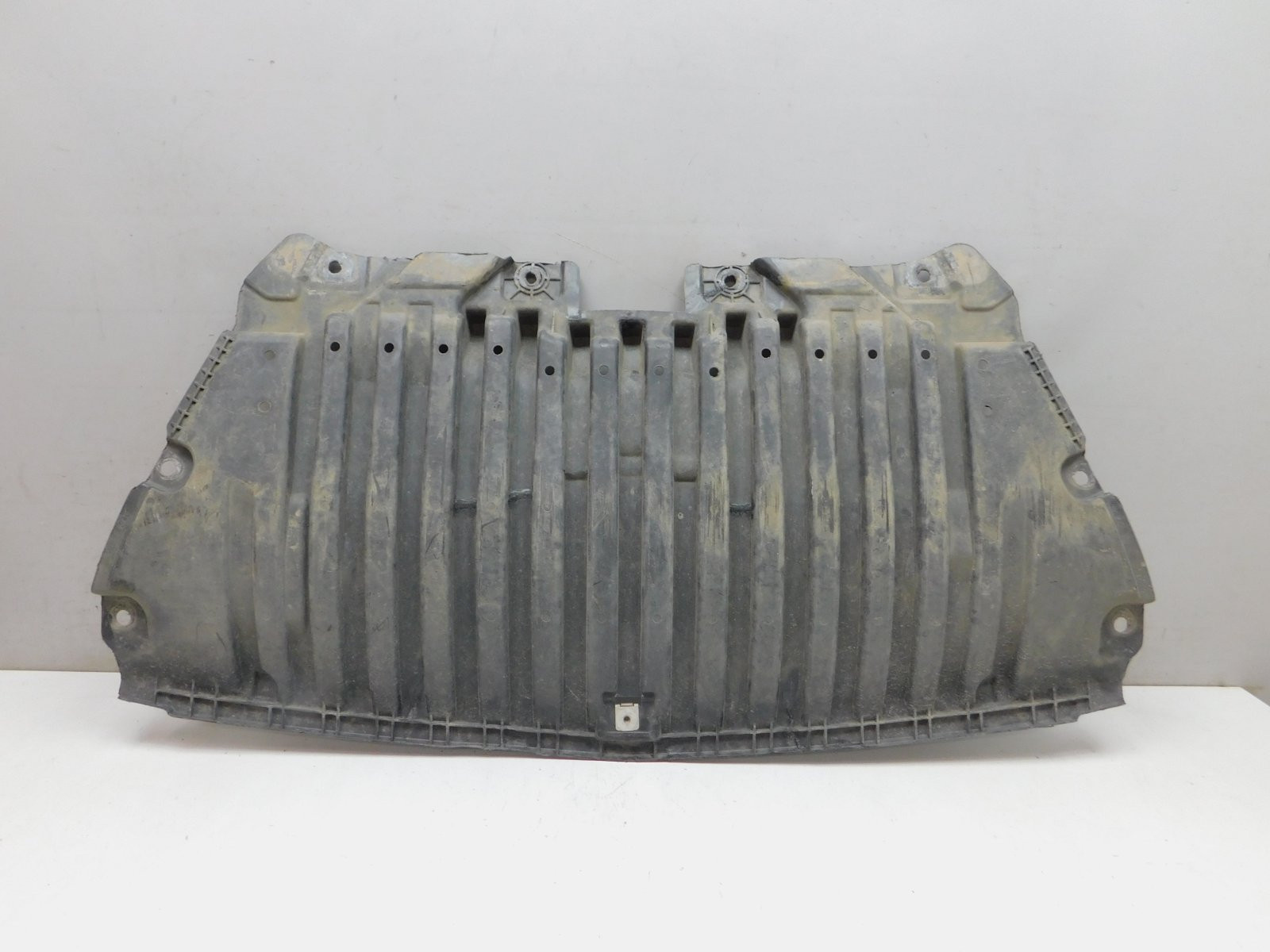 Пыльник Mercedes-Benz E-Klasse W213 2016>