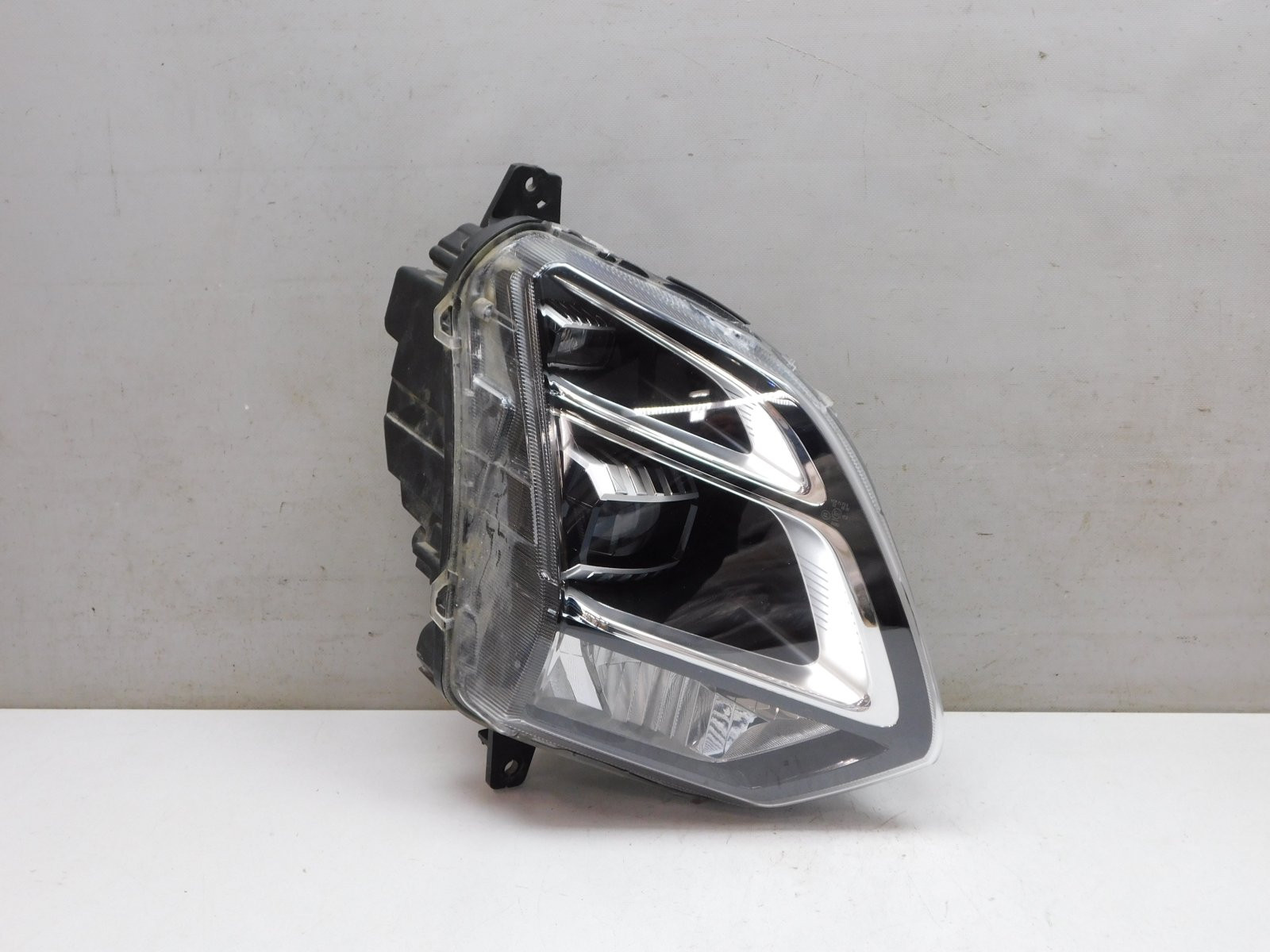 Фара правая Omoda C5 2022>