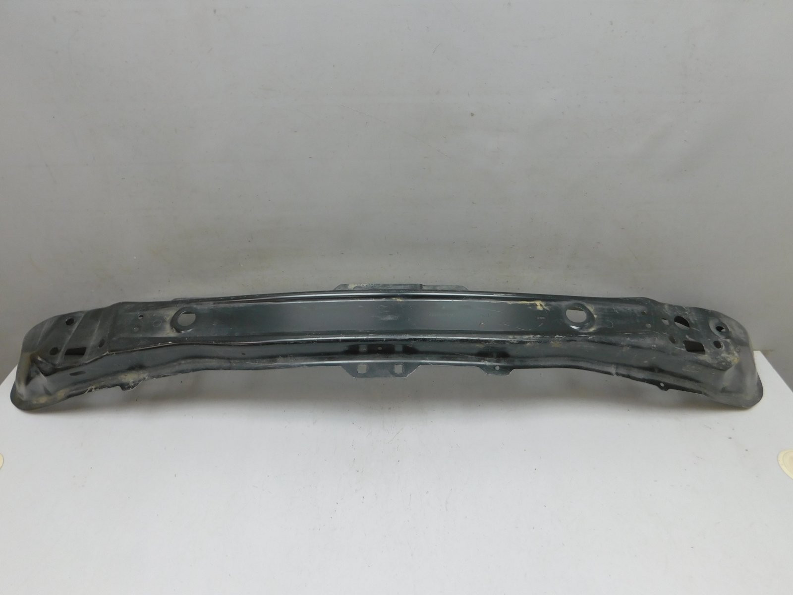 Усилитель переднего бампера Renault Arkana 2019>